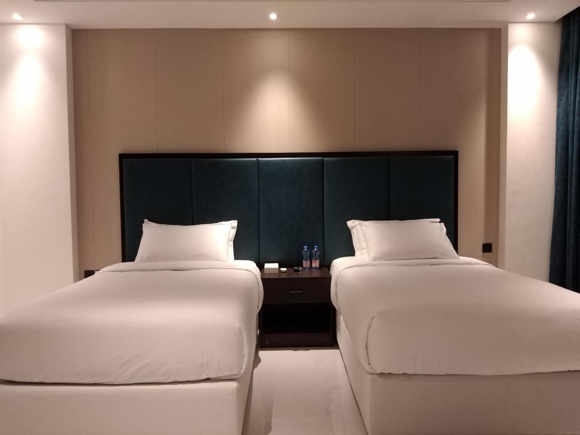 Nebula Hotel Duqm Luaran gambar